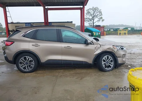 2020 Ford Escape Sel z USA, uszkodzony, nr VIN 1FMCU0H64LUB89853